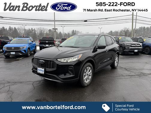 Agate Black Metallic 2025 Ford Escape Active