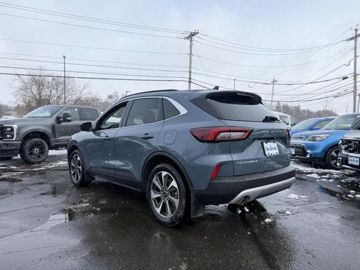 2023 Ford Escape Platinum