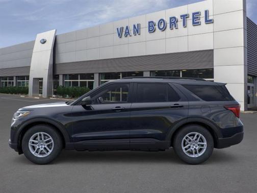 Agate Black Metallic 2026 Ford Explorer Active