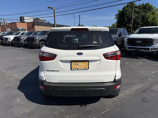 Diamond White 2022 Ford EcoSport S