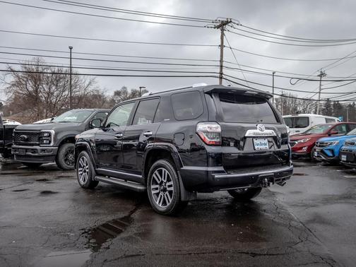 2024 Toyota 4Runner Limited