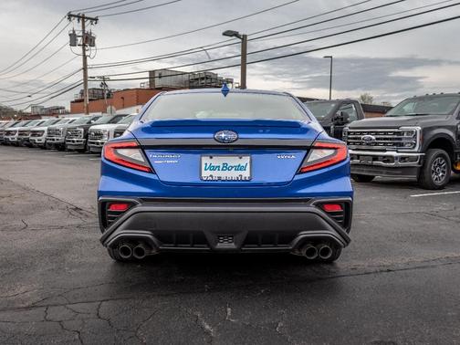 WR Blue Pearl 2022 Subaru WRX Limited