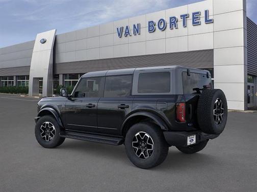 Shadow Black 2026 Ford Bronco Outer Banks