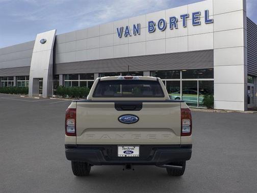 Desert Sand 2025 Ford Ranger XL