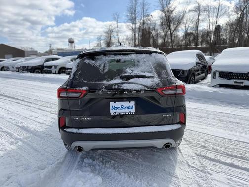 2025 Ford Escape Active
