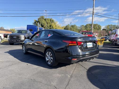 2021 Nissan Altima S FWD