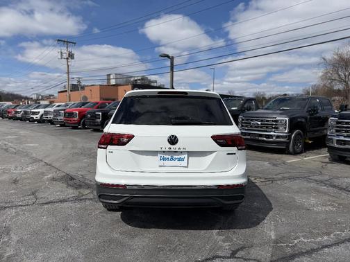 2022 Volkswagen Tiguan 2.0T SE 4MOTION