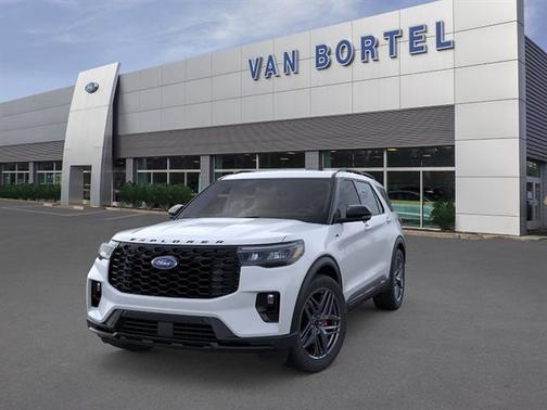 Space White Metallic 2026 Ford Explorer ST-Line