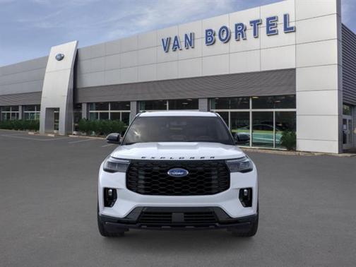 Space White Metallic 2026 Ford Explorer ST-Line