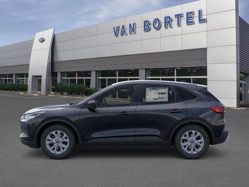 Agate Black Metallic 2025 Ford Escape Active