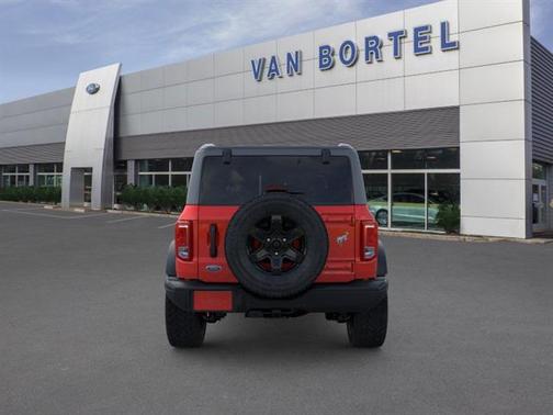 2024 Ford Bronco Black Diamond