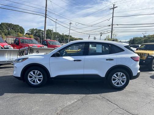 2021 Ford Escape S