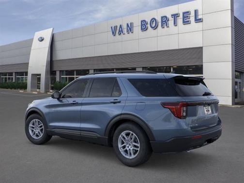 Vapor Blue Metallic 2026 Ford Explorer Active