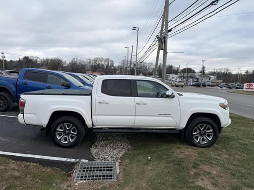 2017 Toyota Tacoma Limited