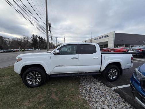 2017 Toyota Tacoma Limited