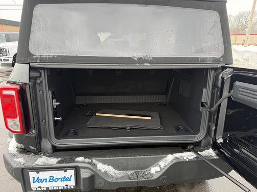 Shadow Black 2025 Ford Bronco Big Bend