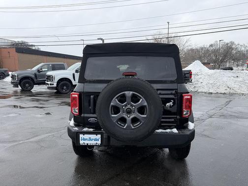 Shadow Black 2025 Ford Bronco Big Bend