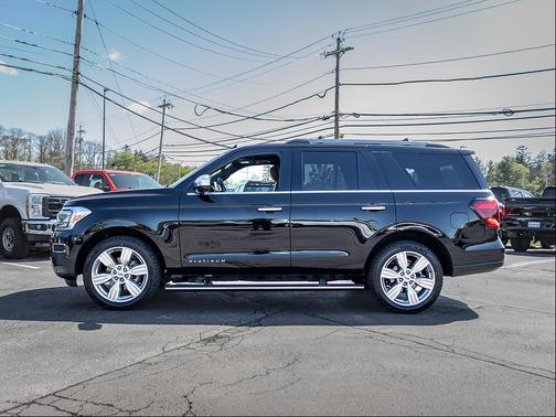 Agate Black Metallic 2024 Ford Expedition Platinum