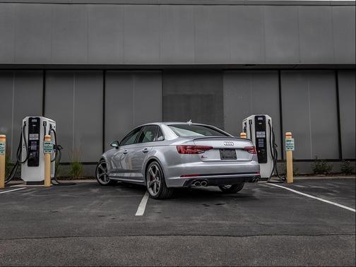2018 Audi S4 3.0T quattro Premium Plus