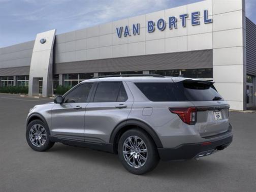 Carbonized Gray Metallic 2026 Ford Explorer Active