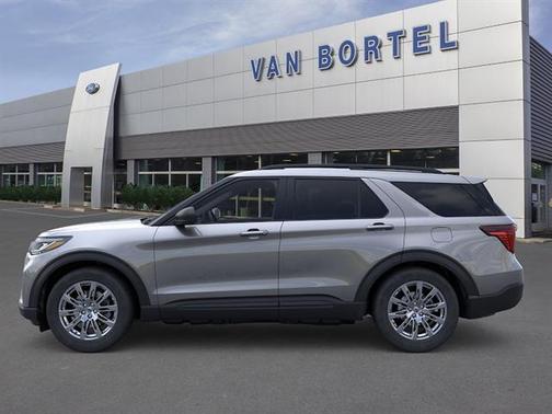 Carbonized Gray Metallic 2026 Ford Explorer Active