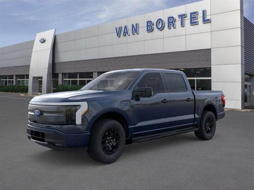 2025 Ford F-150 Lightning XLT