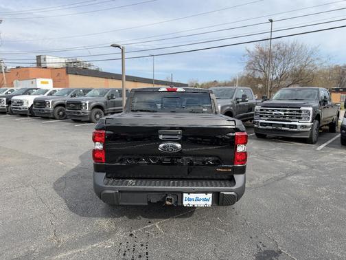 Shadow Black 2024 Ford Maverick Lariat