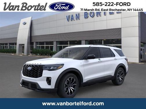 Star White Metallic Tri-Coat 2026 Ford Explorer ST-Line