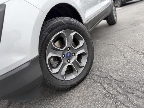 Moondust Silver Metallic 2022 Ford EcoSport S