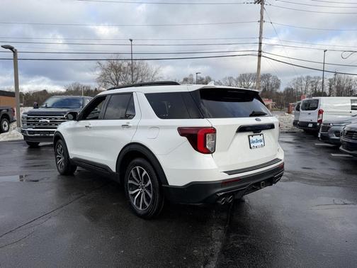 2020 Ford Explorer ST