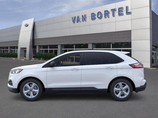 Oxford White 2024 Ford Edge SE