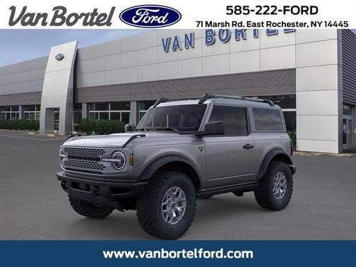 Carbonized Gray Metallic 2025 Ford Bronco Badlands
