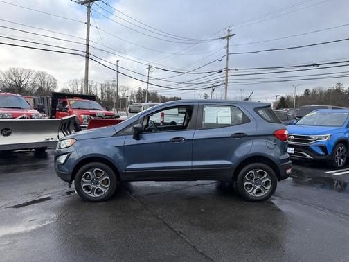2022 Ford EcoSport S