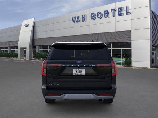 Agate Black Metallic 2026 Ford Expedition Platinum