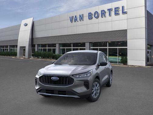 Carbonized Gray Metallic 2025 Ford Escape Active
