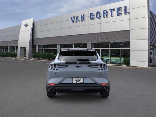 Glacier Gray Metallic TriCoat 2025 Ford Mustang Mach-E GT