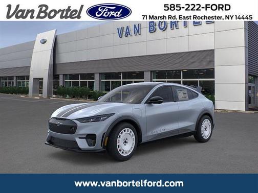 Glacier Gray Metallic TriCoat 2025 Ford Mustang Mach-E GT