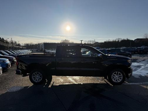 Black 2022 Chevrolet Silverado 1500 Limited LT