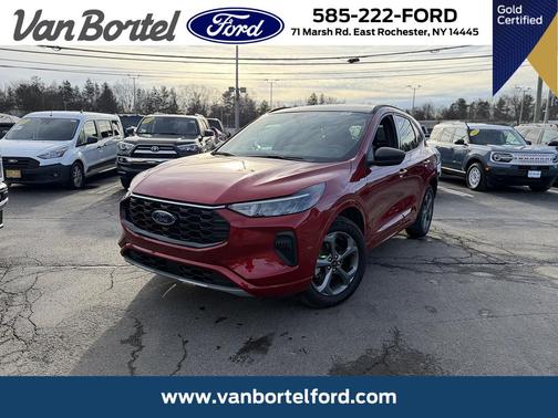 Rapid Red Metallic Tinted Clearcoat 2023 Ford Escape ST-Line
