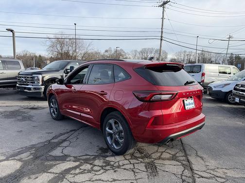 Rapid Red Metallic Tinted Clearcoat 2023 Ford Escape ST-Line
