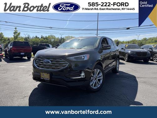 Agate Black Metallic 2023 Ford Edge Titanium
