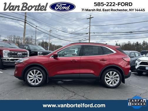 2021 Ford Escape Titanium
