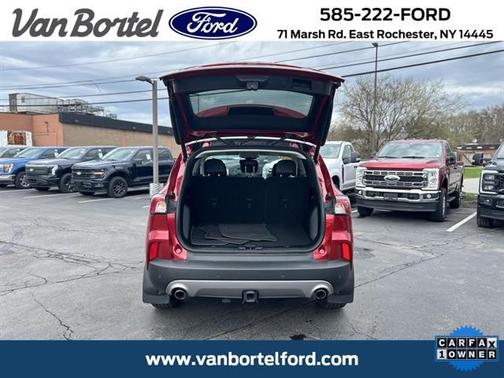 2021 Ford Escape Titanium