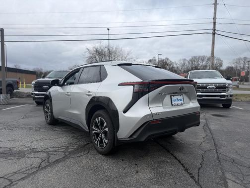 Elemental Silver Metallic 2025 Toyota bZ4X XLE