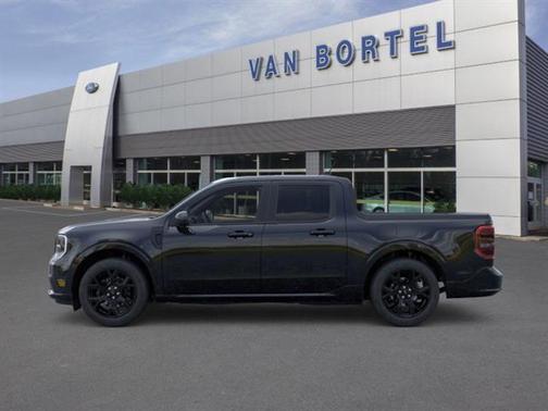 2025 Ford Maverick Lobo