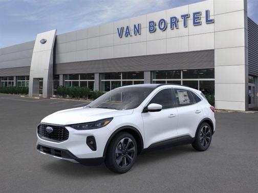 2025 Ford Escape Platinum