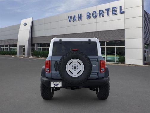 2025 Ford Bronco Heritage Edition