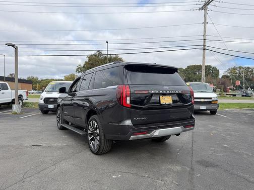 Dark Matter Gray 2025 Ford Expedition Platinum