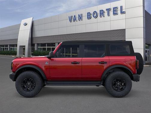 Ruby Red Metallic Tinted Clearcoat 2026 Ford Bronco Outer Banks