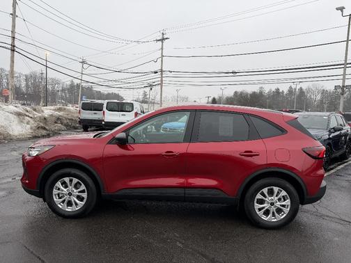 Rapid Red Metallic Tinted Clearcoat 2025 Ford Escape Active